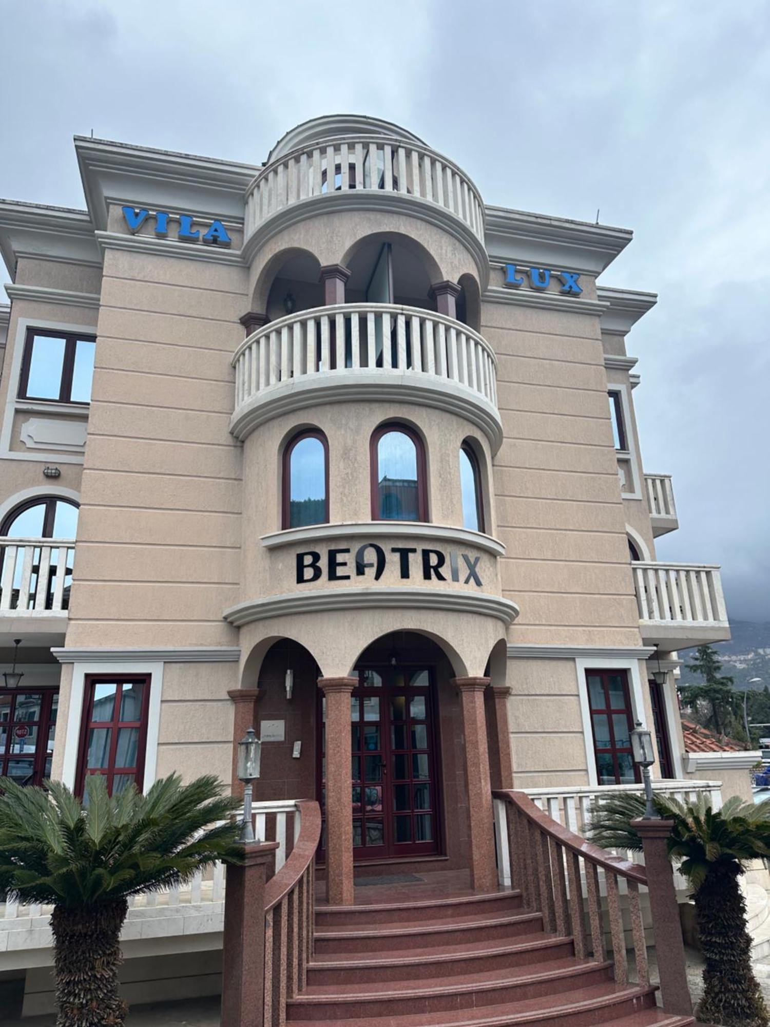 Beatrix Lux Hotel Budva Eksteriør billede